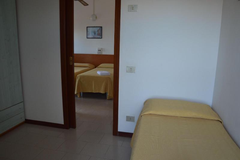 Hotel Caesar Pesaro Exterior photo