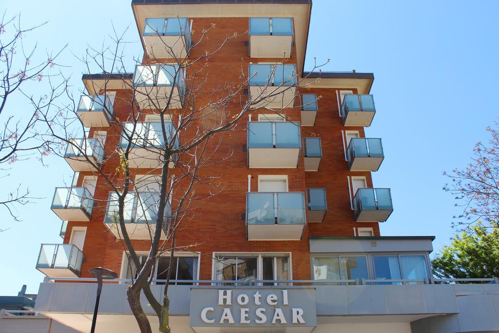 Hotel Caesar Pesaro Exterior photo